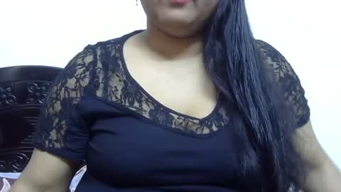 horneydesibabe online show from December 18, 9:47 am