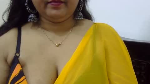 horneydesibabe online show from January 2, 2:11 am