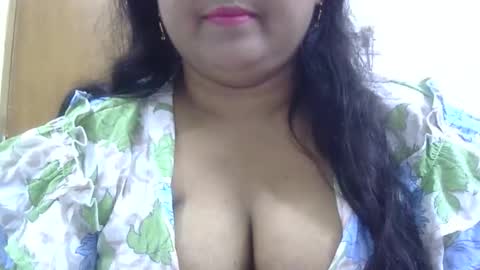 horneydesibabe online show from September 13, 5:02 pm