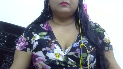 horneydesibabe online show from September 18, 6:43 pm
