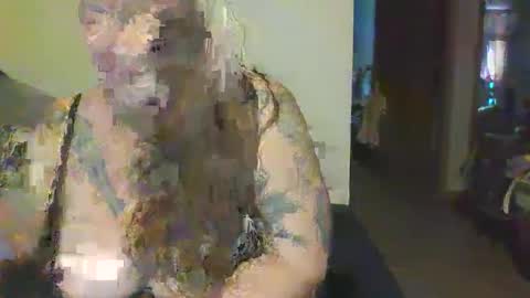 Snapshot of horneygirl88ddd chatting on October 7, 5:10 pm horneygirl88ddd online show from October 7, 5:10 pm