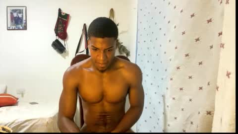 sugarbaby online show from May 13, 11:33 pm