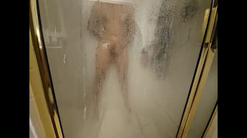 Snapshot of horny420couplela chatting on December 11, 7:09 am daddyslilcumslut online show from December 11, 7:09 am