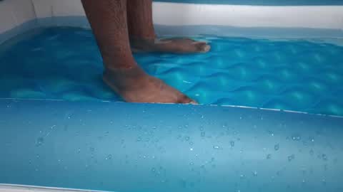 Snapshot of horny_browncock chatting on March 29, 6:24 am horny_browncock online show from March 29, 6:24 am