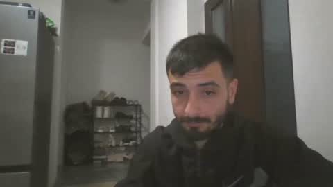 horny_couple9600 online show from October 28, 10:45 pm