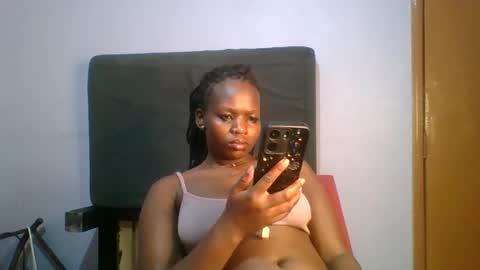 Snapshot of horny_hearts chatting on November 2, 5:37 pm phanice online show from November 2, 5:37 pm