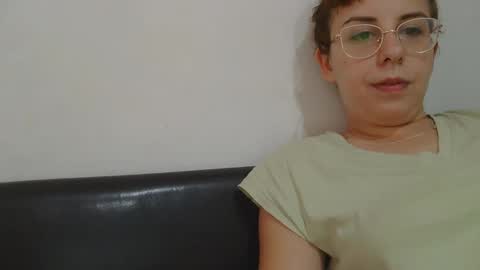 Serena online show from September 25, 8:40 am