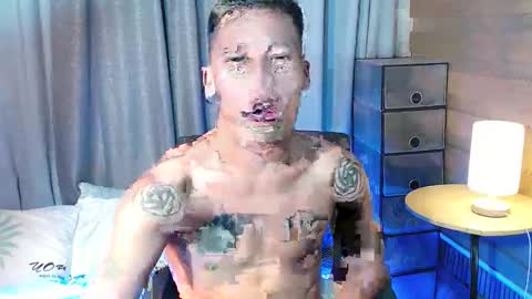 horny_johnxxx online show from February 22, 6:13 am