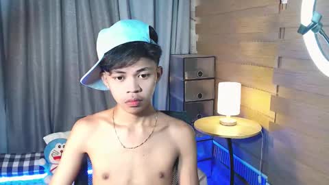 horny_joshxxx online show from February 23, 6:44 am