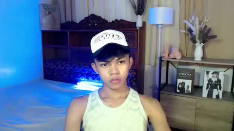 horny_joshxxx online show from May 2, 3:55 am