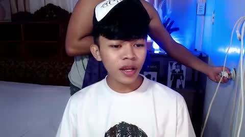 horny_joshxxx online show from May 2, 6:35 pm