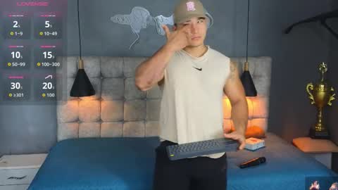 horny_nick18 online show from December 19, 10:33 am