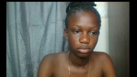 Snapshot of horny_pettie chatting on November 1, 1:07 am Anabel online show from November 1, 1:07 am