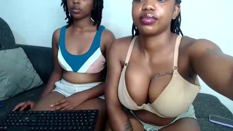 horny_princcess online show from February 16, 6:04 pm