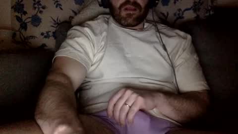 Snapshot of horny_thick_cock chatting on March 5, 4:45 am horny_thick_cock online show from March 5, 4:45 am