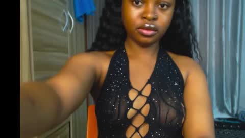 sandy online show from March 29, 7:19 am