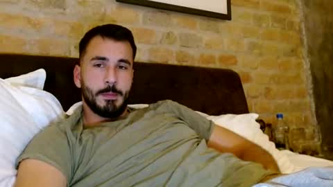 hornyasfuckk33 online show from February 20, 9:15 pm