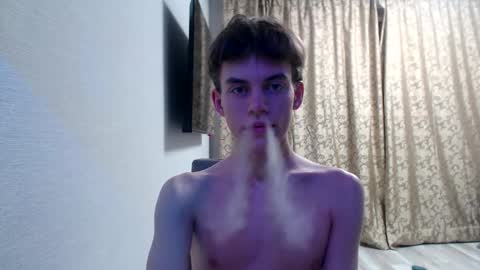 Snapshot of hornybadbunny chatting on January 24, 2:28 am Tony online show from January 24, 2:28 am