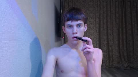 Snapshot of hornybadbunny chatting on February 21, 11:32 pm Tony online show from February 21, 11:32 pm