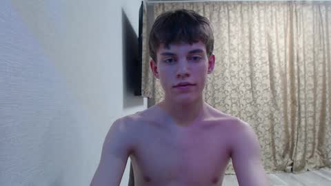 Snapshot of hornybadbunny chatting on February 27, 7:58 pm Tony online show from February 27, 7:58 pm