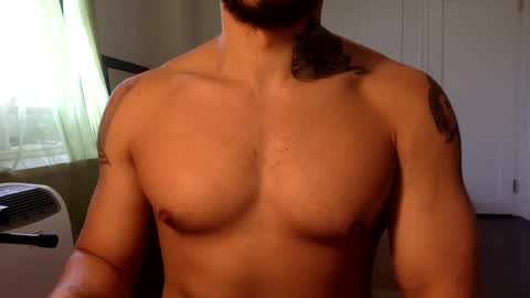 hornybbcxx online show from December 8, 6:28 pm