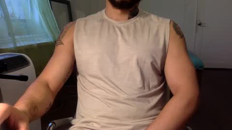 hornybbcxx online show from December 10, 8:27 pm