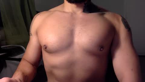 hornybbcxx online show from December 12, 9:58 pm