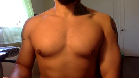 hornybbcxx online show from December 22, 7:10 pm