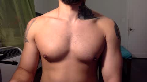 hornybbcxx online show from December 23, 10:33 pm