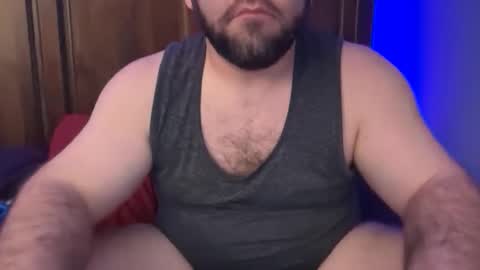 Snapshot of hornybear116712 chatting on March 16, 5:44 am Horny Bear Daddy online show from March 16, 5:44 am