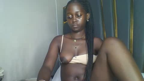 Bella online show from December 5, 5:31 pm