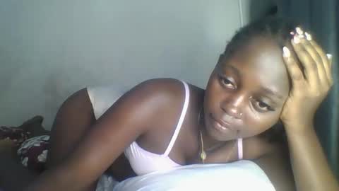 Bella online show from May 8, 5:24 am