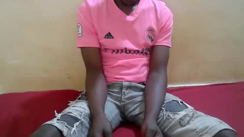 Snapshot of hornyboy9102003 chatting on February 15, 3:03 am hornyboy9102003 online show from February 15, 3:03 am