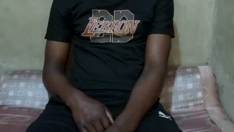 hornyboy9102003 online show from March 22, 9:13 am