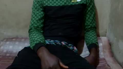 hornyboy9102003 online show from March 28, 9:31 am