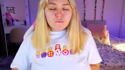 HornyCakee online show from November 19, 10:04 am