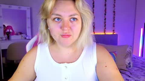 HornyCakee online show from May 18, 2:18 am