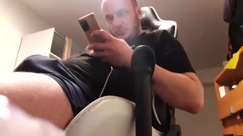 Snapshot of hornycock_1993 chatting on January 29, 2:51 am hornycock_1993 online show from January 29, 2:51 am