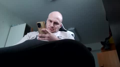 Snapshot of hornycock_1993 chatting on January 31, 2:39 pm hornycock_1993 online show from January 31, 2:39 pm