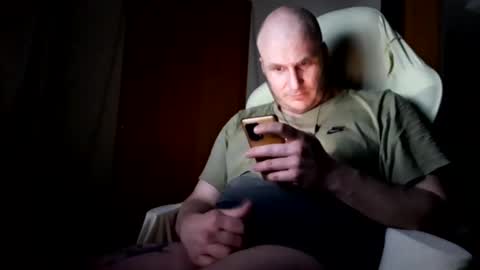 Snapshot of hornycock_1993 chatting on February 28, 12:54 am hornycock_1993 online show from February 28, 12:54 am