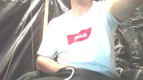 Snapshot of hornycock_1993 chatting on September 10, 10:21 pm hornycock_1993 online show from September 10, 10:21 pm