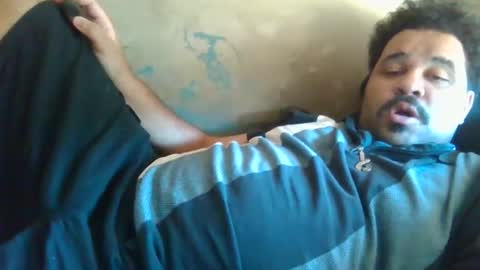 Snapshot of hornycoco19981 chatting on January 12, 9:58 am hornycoco19981 online show from January 12, 9:58 am