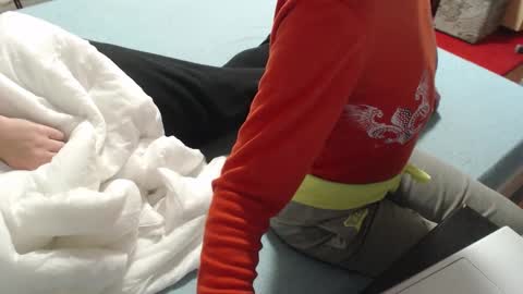 Snapshot of hornycouple21x chatting on October 16, 9:27 pm HornyCouple89 online show from October 16, 9:27 pm