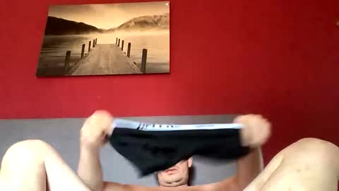 hornyfood112 online show from October 22, 1:22 pm