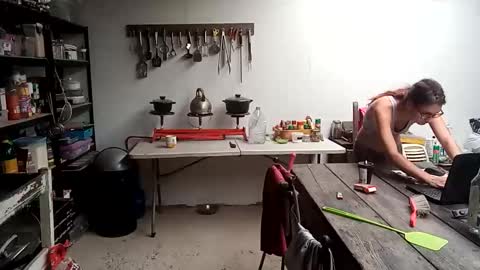 Nix  D online show from December 18, 6:52 am