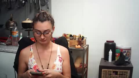 Nix  D online show from May 27, 1:19 pm