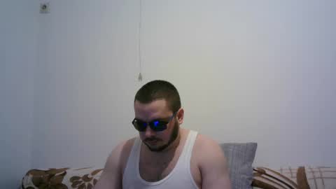 hornymonkey991 online show from May 14, 5:09 pm