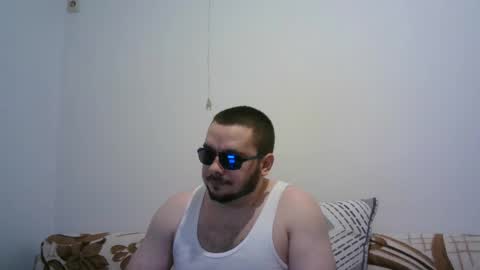 hornymonkey991 online show from May 15, 4:25 pm