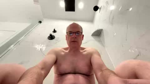 Snapshot of hornynthick70 chatting on February 11, 5:12 am hornynthick70 online show from February 11, 5:12 am