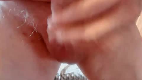 Snapshot of hornypenis127 chatting on April 15, 8:32 am hornypenis127 online show from April 15, 8:32 am